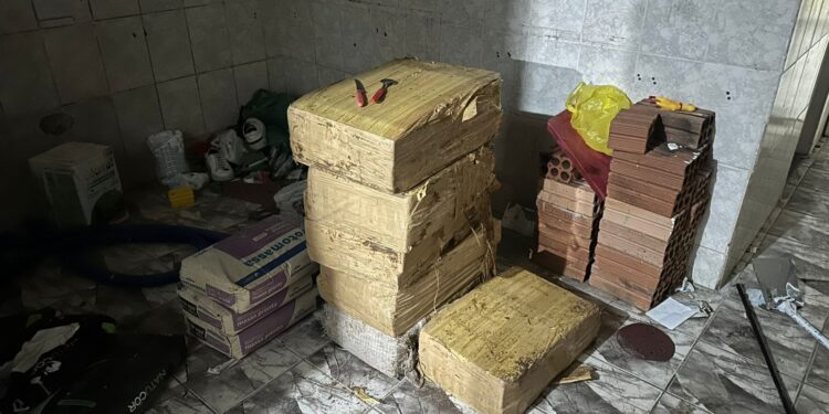 Ação conjunta apreende mais de 180 quilos de maconha em Foz do Iguaçu