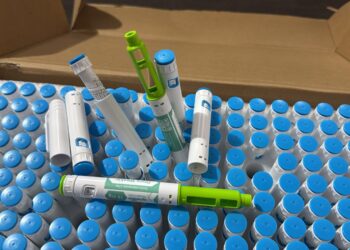 Anvisa proíbe canetas emagrecedoras irregulares e manda retirar produtos do mercado