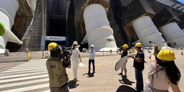 Foz do Iguaçu ganha destaque nacional em série especial do Domingo Legal