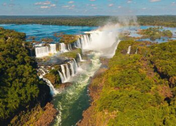 Parque Nacional do Iguaçu amplia horário e lança atrações culturais para o feriadão