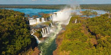 Parque Nacional do Iguaçu amplia horário e lança atrações culturais para o feriadão