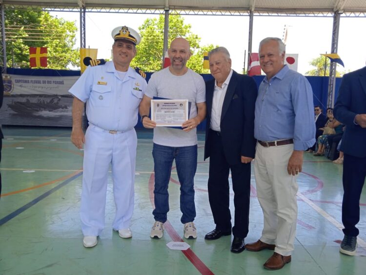 Capitania Fluvial do Rio Paraná Celebra 85 Anos com Homenagens a Parceiros