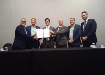 Procurador-Geral de Justiça participa da assinatura de termos de cooperação em Foz do Iguaçu