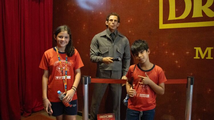 Adolescentes da AFA vivem dia de magia e aprendizado no Complexo Dreams Park Show