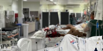 Falso médico tenta extorquir familiar de paciente internado na UTI do Hospital Municipal de Foz