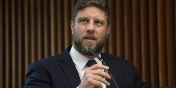 Requião Filho critica gestão de Silva e Luna e cita Foz como exemplo de má administração