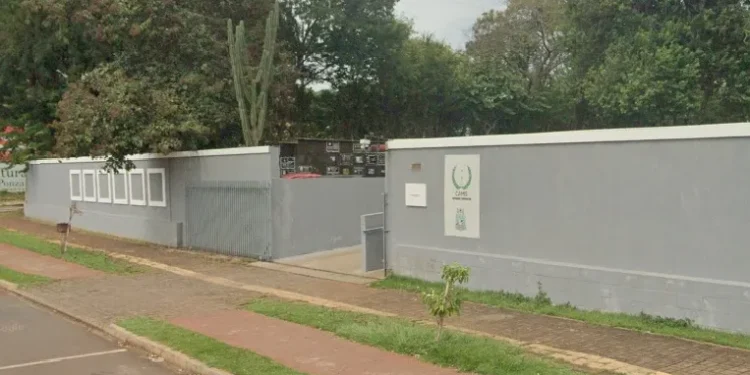 Homem invade velório pedindo socorro e causa tumulto no Cemitério Municipal Jardim São Paulo