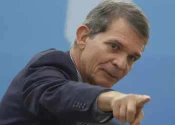 Silva e Luna recua e anula exoneração de 11 ocupantes de cargos em comissão