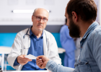 Novembro Azul reforça importância do cuidado masculino com a saúde e prevenção