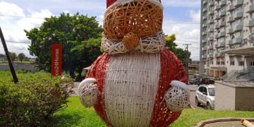 Vereadora propõe suspender contrato de R$ 2,4 milhões do Natal em Foz