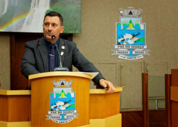 Vereador propõe isenção de IPTU a imóveis sem serviços públicos em Foz