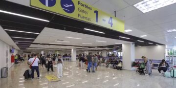 Estudo projeta quase 1,8 milhão de desembarques em Foz do Iguaçu em 2026