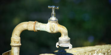 Rompimento de rede na BR-469 pode causar falta de água na Região Sul de Foz