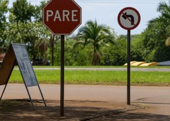 Após reclamações, trânsito nas vias marginais à BR-277 segue sem alterações