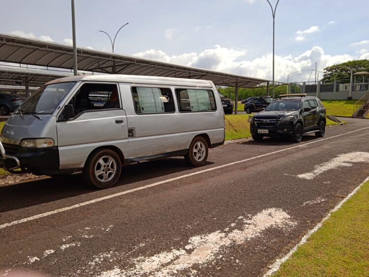 Ação integrada apreende 105 kg de maconha em residência usada como depósito em Foz do Iguaçu