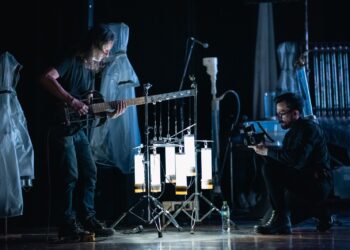 Natal ganha magia no Parque Nacional do Iguaçu com o espetáculo “O Canto das Águas”