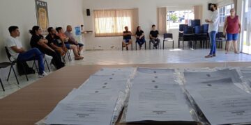 Polícia Civil de Foz devolve cerca de 70 celulares e orienta vítimas sobre importância do IMEI