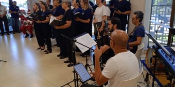 Acolhimento e Esperança: Voluntários promovem celebração de Natal para pacientes oncológicos no Hospital Itamed
