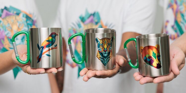 Visit Iguassu apresenta coleção que celebra a Mata Atlântica em parceria com o artista Igor Izy