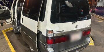 Receita Federal apreende van com mais de 100 kg de crack na Ponte da Amizade