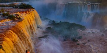 Verão no Parque Nacional do Iguaçu ganha horário estendido e amplia opções de lazer