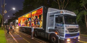 Magia do Natal toma conta das ruas de Foz do Iguaçu neste fim de semana