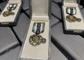 Polícia Civil homenageia 53 servidores com Medalhas de Serviço Policial em Foz do Iguaçu