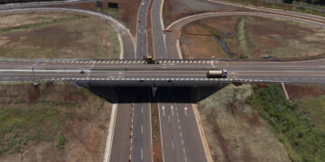 Mil veículos usam a Perimetral Leste de Foz em menos de 24 h, diz DER