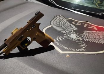 Homem é preso com pistola municiada na Avenida Perimetral Leste