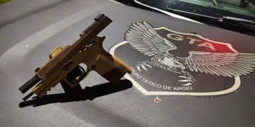 Homem é preso com pistola municiada na Avenida Perimetral Leste