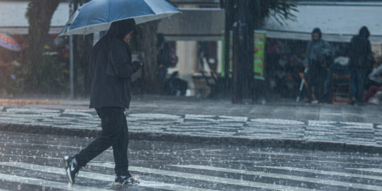 Janeiro deve ter calor e chuvas dentro do normal em Foz do Iguaçu