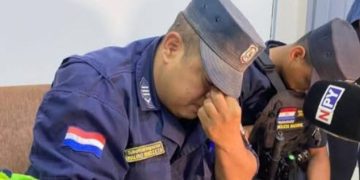 Policiais paraguaios são presos após tentativa de extorquir brasileiros em Ciudad del Este