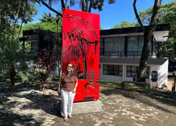 Nova escultura homenageia Haroldo Alvarenga na Estação Cultural de Foz