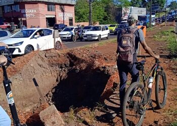 Ajustes no projeto e fatores externos provocam atraso na conclusão da ciclovia, na Av JK