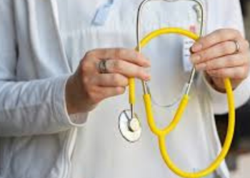 Cursos de Medicina do Paraná são avaliados em novo exame do MEC; três têm desempenho insuficiente