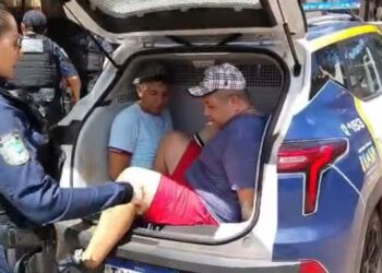 Trio de paraguaios é preso furtando lojas na Avenida Brasil