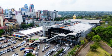 New Zone Importados aposta no verão e atrai turistas brasileiros em Ciudad del Este