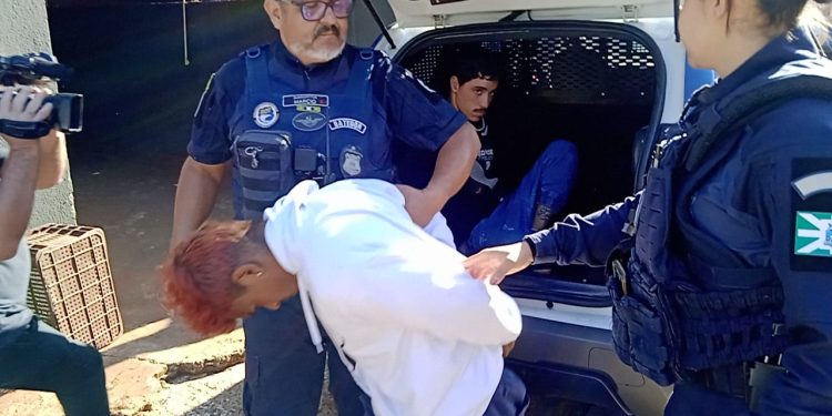 Guarda Municipal impede roubo em casa e prende três suspeitos