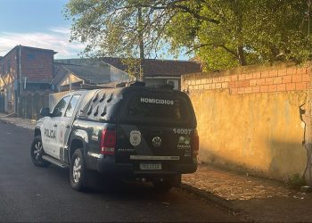 Operação da Delegacia de Homícidios prende dois suspeitos e procura terceiro envolvido em assassinato ocorrido no Morumbi II