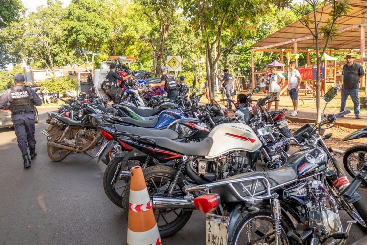 Polícia de Ciudad del Este apreende 175 motocicletas no fim de semana