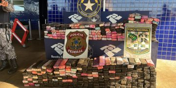 Receita Federal apreende quase 270 kg de maconha na Ponte da Amizade