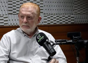 Vermelho rebate acusações, critica gestão municipal e cobra reconhecimento por emendas