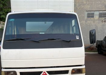 Caminhão de transportadora furtado é recuperado na Vila Portes