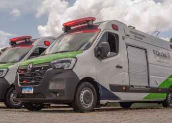 Foz do Iguaçu recebe três novas ambulâncias para reforçar transporte sanitário e atendimento do SAMU