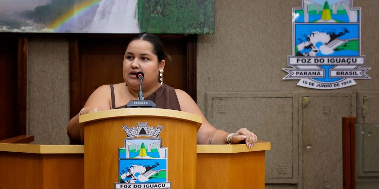 Valentina Rocha quer alternância de gênero na presidência da Câmara