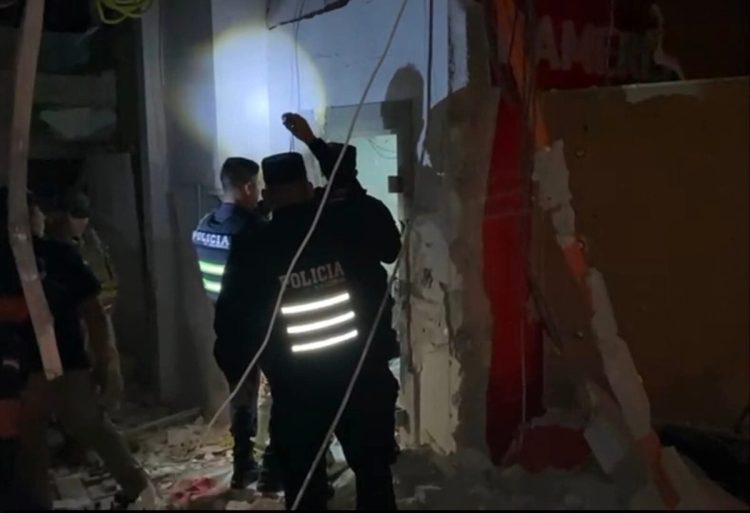 Quadrilha explode cofre de banco em Naranjal e leva quantia milionária