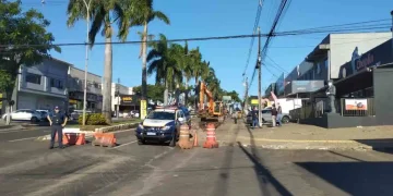 Avenida das Cataratas terá obras e trânsito em meia pista a partir de segunda-feira, 09