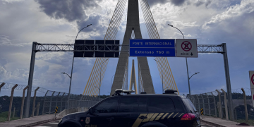 Foragido por tráfico internacional é preso pela PF na Ponte da Integração