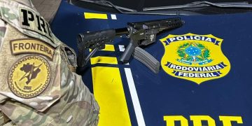 PRF intercepta fuzil que saiu da fronteira com o Paraguai na BR-277