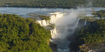 Parque Nacional do Iguaçu terá horário ampliado e atrações especiais no carnaval
